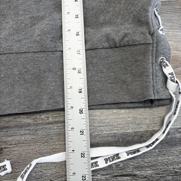 NWT Victoria’s Secret Pink MLB Cleveland Indians Women M Guardians Hoodie NEW - Picture 7 of 8